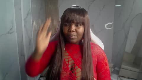 Snapshot of soffia_b chatting on 11.06.25 soffia_b online show from 11.06.25