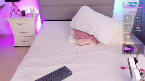 Sofia online show from 01.24.25