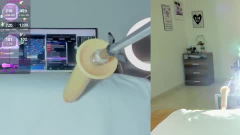 Snapshot of sofi__velez_ chatting on 02.12.26 Sofi online show from 02.12.26