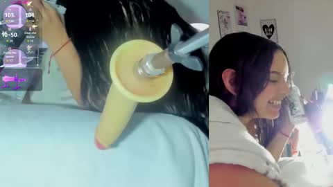 Snapshot of sofi__velez_ chatting on 02.15.26 Sofi online show from 02.15.26