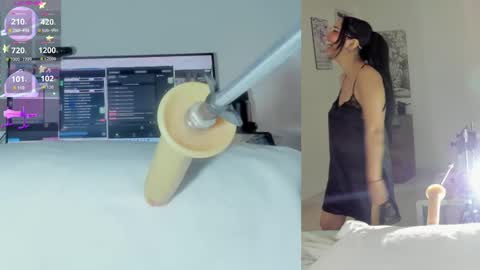 Snapshot of sofi__velez_ chatting on 03.14.26 Sofi online show from 03.14.26