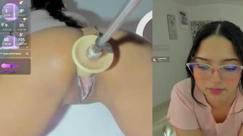 Snapshot of sofi__velez_ chatting on 03.24.26 Sofi online show from 03.24.26