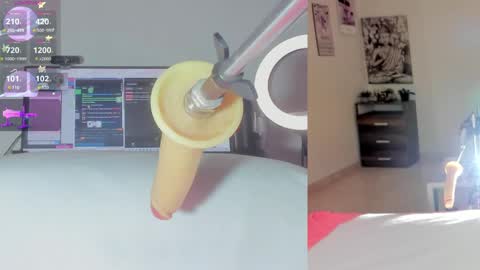 Snapshot of sofi__velez_ chatting on 04.10.26 Sofi online show from 04.10.26