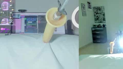 Snapshot of sofi__velez_ chatting on 04.12.26 Sofi online show from 04.12.26