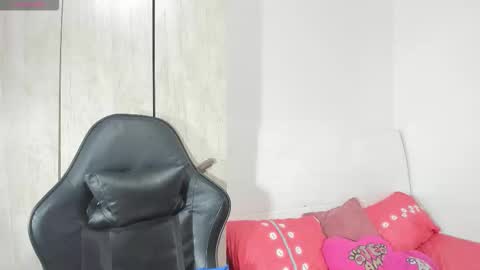 sofi_collins_ online show from 01.10.26