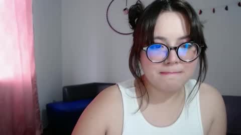 Sofi Lynch online show from 11.20.25