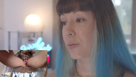 Snapshot of sofi_mora chatting on 01.29.25 Sofi Mora online show from 01.29.25