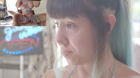 Snapshot of sofi_mora chatting on 11.02.25 Sofi Mora online show from 11.02.25