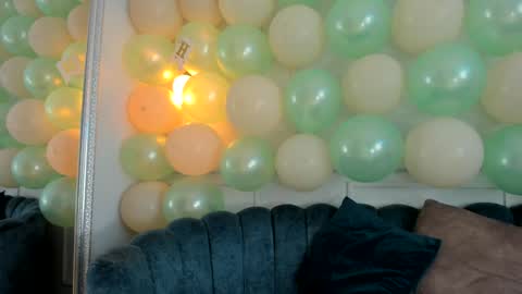 Sofi online show from 01.08.25