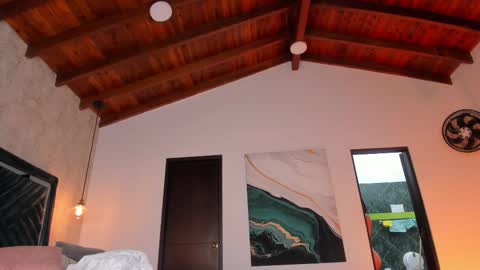 Sofi online show from 10.18.25