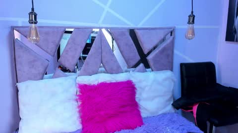 Sofi Noa online show from 09.09.25