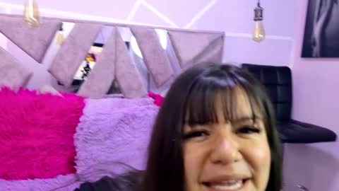 Sofi Noa online show from 09.26.25