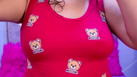 Sofi Noa online show from 10.02.25