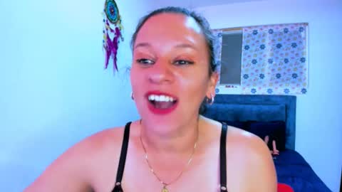 Snapshot of sofi_saliva2511 chatting on 09.28.25 sofi online show from 09.28.25