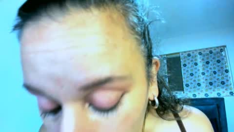 Snapshot of sofi_saliva2511 chatting on 10.17.25 sofi online show from 10.17.25