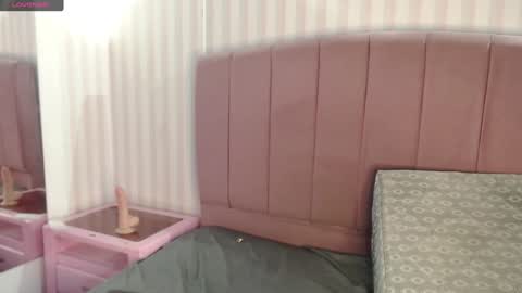 Snapshot of sofi_sweet09 chatting on 02.07.25 Susy online show from 02.07.25