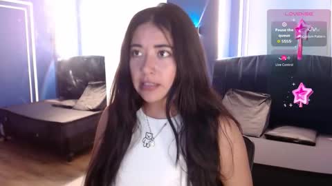 Snapshot of sofi_sweet09 chatting on 09.23.25 Susy online show from 09.23.25