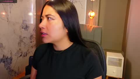 Snapshot of sofi_sweet09 chatting on 10.04.25 Susy online show from 10.04.25