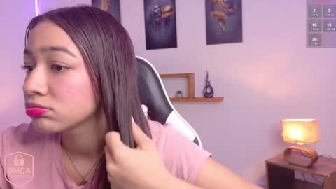 sofia_arango1107 online show from 11.25.25