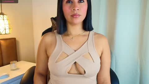 Snapshot of sofia_convers chatting on 02.25.25 Sofia online show from 02.25.25