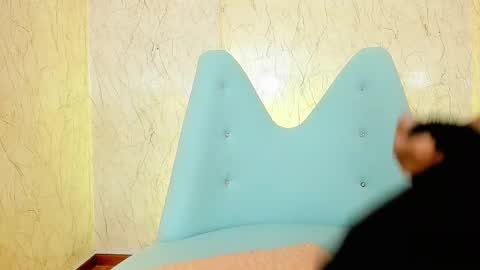 Sofia fantasyy  Online 0700 to 1400 gmt-5 online show from 03.04.25