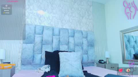 Snapshot of sofia_gutierrez__ chatting on 09.30.25 sofia gutierrez online show from 09.30.25