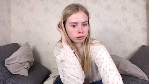 Snapshot of sofia_here chatting on 04.29.26 Sofia here online show from 04.29.26