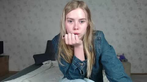 Snapshot of sofia_here chatting on 05.21.26 Sofia here online show from 05.21.26