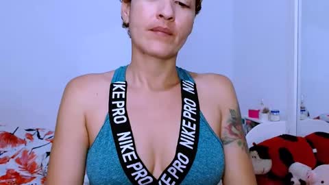 Sofia  online show from 02.26.25