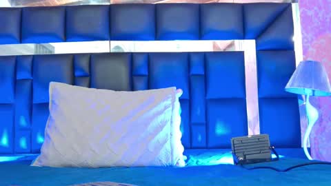 Snapshot of sofia_martinn chatting on 09.19.25 Sofia online show from 09.19.25