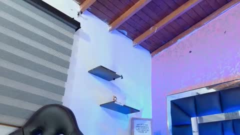 Snapshot of sofia_martinn chatting on 10.11.25 Sofia online show from 10.11.25