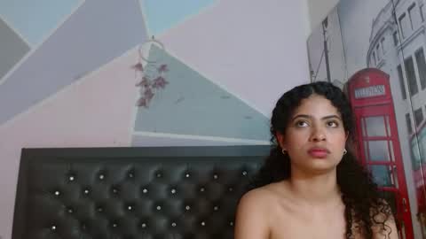Snapshot of sofia_osiio chatting on 05.16.26 SARA online show from 05.16.26