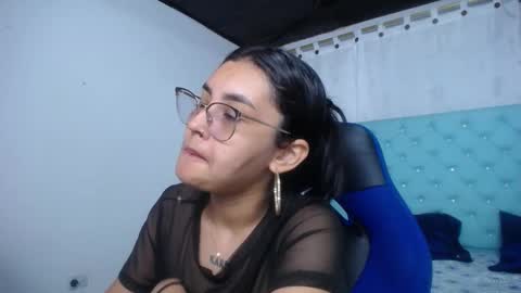 Sofia online show from 10.17.25