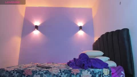 Snapshot of sofiaclaus_19 chatting on 01.09.25 Sofia online show from 01.09.25