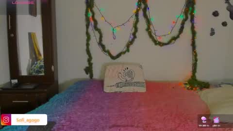 Snapshot of sofiacruz16 chatting on 12.16.24 sofiacruz16 online show from 12.16.24