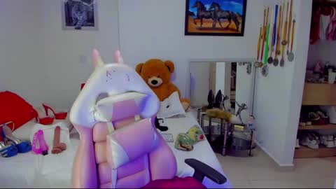 Sofi Galvis online show from 01.31.25