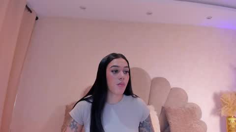 Snapshot of sofiagomez_1 chatting on 05.30.26 SOFI online show from 05.30.26