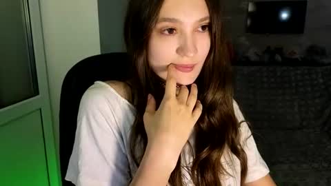 SofiaKimi online show from 06.30.26