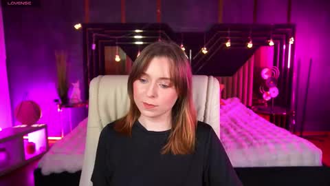 Snapshot of sofialuxuryy chatting on 02.06.26 SofiaLuxuryy online show from 02.06.26