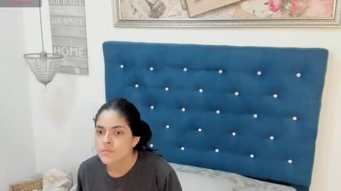 Sofi - next broadcast today 1030pm Colombia time online show from 02.22.25