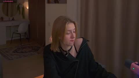 Snapshot of sofiapure18 chatting on 11.22.25 Sofia Help me overcome shynes with 100 thumbs up online show from 11.22.25