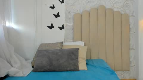 Sofia  online show from 02.20.25