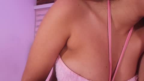 Sofia Velez  online show from 05.07.26