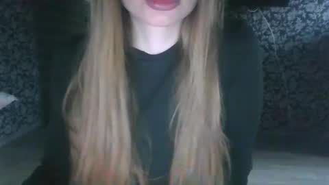 SofiButerfly online show from 03.12.25