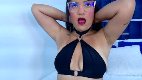 Sofia Cabrera online show from 06.21.26