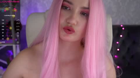 Sofie online show from 12.08.24