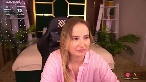 Sofie online show from 11.10.25