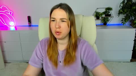 Snapshot of sofii_darling chatting on 02.08.26 sofii_darling online show from 02.08.26