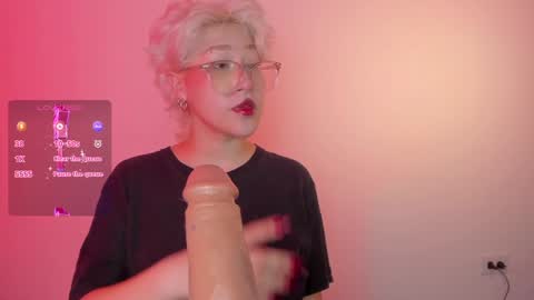 Snapshot of sofii_uwu_ chatting on 12.15.24 Sofii online show from 12.15.24