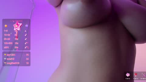 Snapshot of sofii_uwu_ chatting on 12.16.24 Sofii online show from 12.16.24